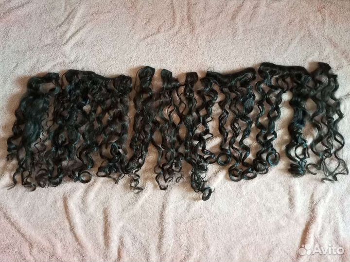 Волосы на заколках