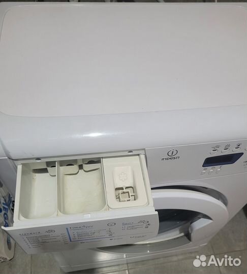 Стиральная машина indesit 5кг