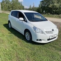 Toyota Verso 1.8 CVT, 2012, 240 000 км, с пробегом, цена 1 150 000 руб.