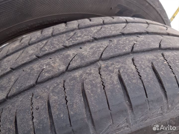 Toyo NanoEnergy 3 195/60 R15