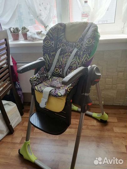 Стульчик для кормления chicco