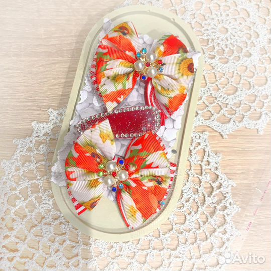 Комплект: Бантики для волос. Резиночки и заколки