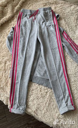 Костюм Adidas спортивный оригинал