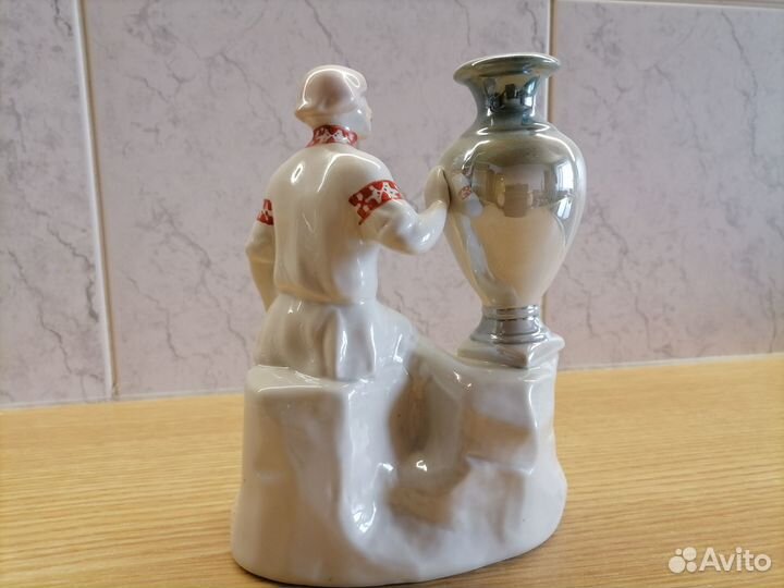 Статуэтка фарфор СССР