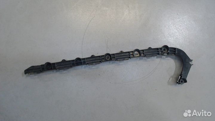 Кронштейн бампера Lexus LS460, 2011