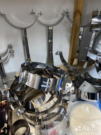 Оголовки и зонты, Кронштейны,хомуты для дымоходов