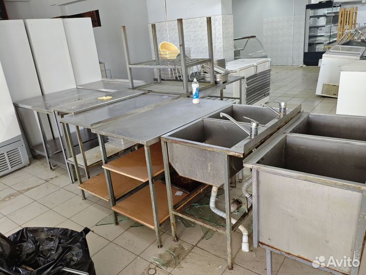 Столы производственные, ванны моечные, стеллажи