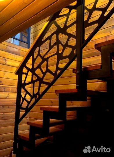 Лестницы г-образные