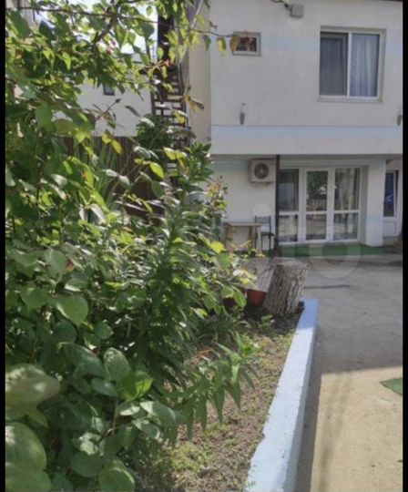 Комната 12 м², 1/3 эт.