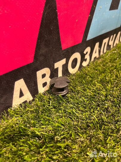 Обшивка отсека багажника Ford Mustang 6 S550 рест