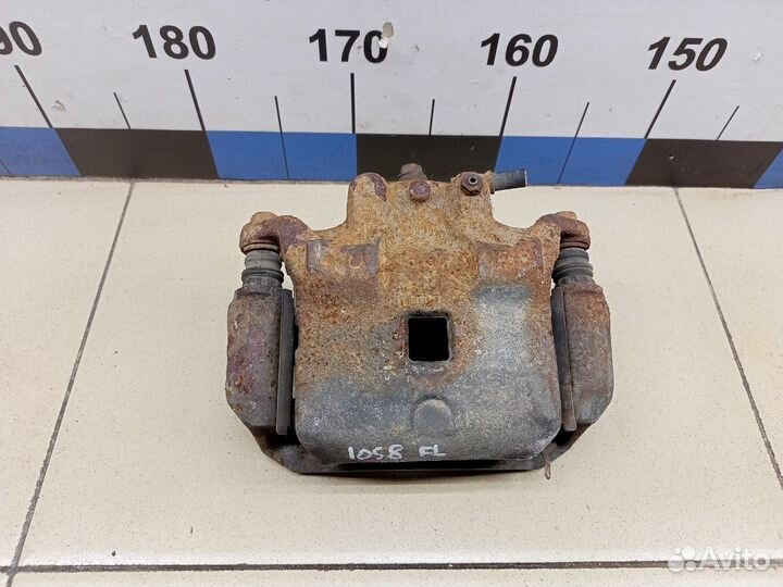 Суппорт передний левый Juke (F15) 2011