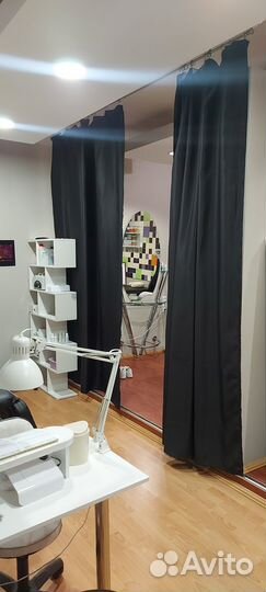 Студия красоты с оборудованием и расходниками