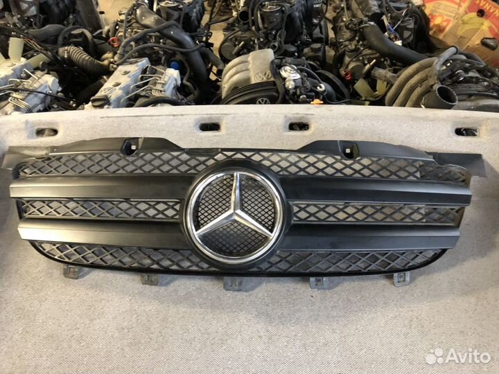 Решетка радиатора к Мерседес Спринтер W906