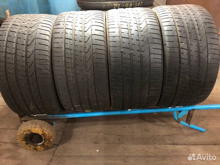 Pirelli P Zero 285/30 R21