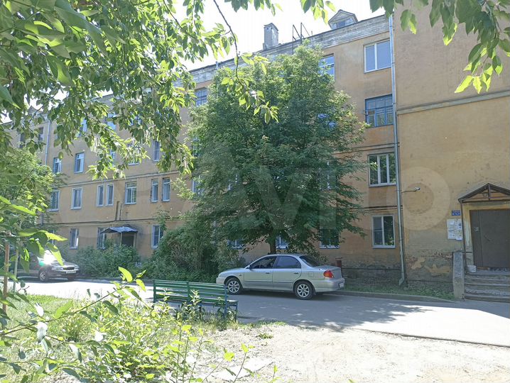 Комната 16,5 м² в 3-к., 4/4 эт.