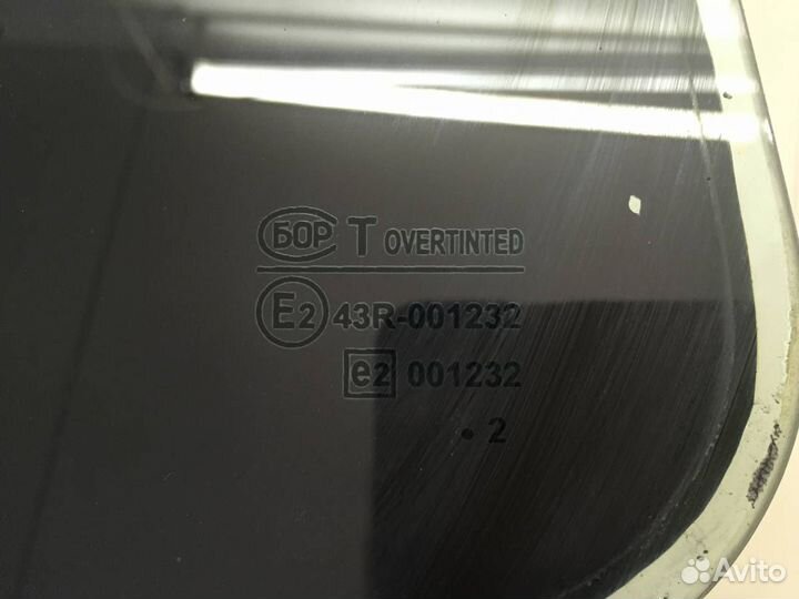 Стекло кузовное глухое левое УАЗ Патриот 2005