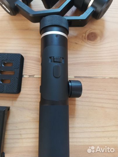 Стабилизатор трехосевой Feiyu FY-G6 Plus