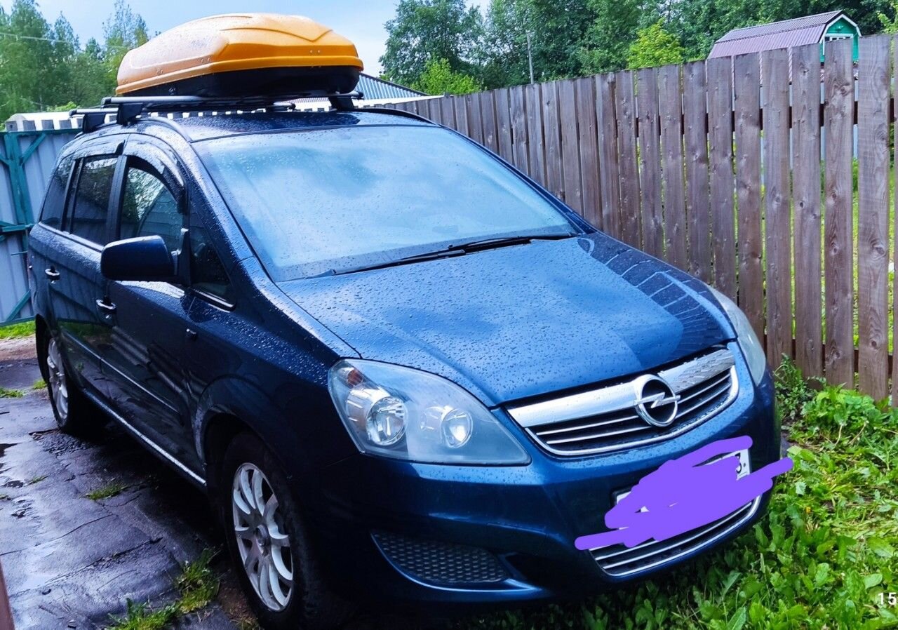 Opel Zafira: фото владельца