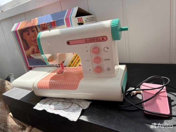 Швейная машина Gabriela