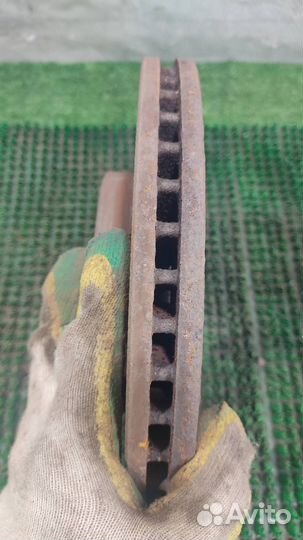 Диск тормозной передний KIA soul 2009