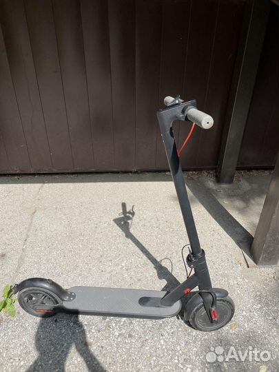 Электросамокат rush hour E9
