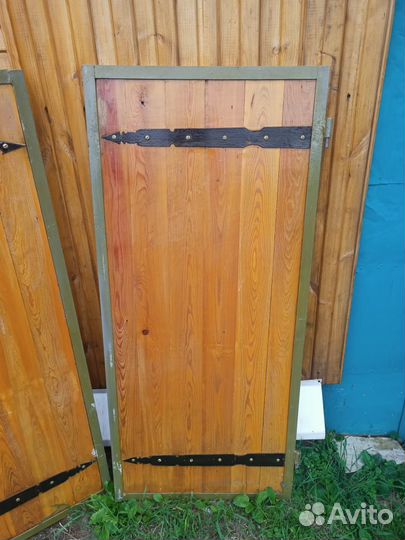 Ставни на окна (металл, дерево) и оконные рамы