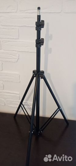 Штатив универсальный(тринога телескопическая)