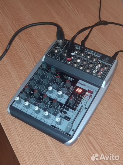 Микшерный пульт behringer xenyx qx 1002 usb
