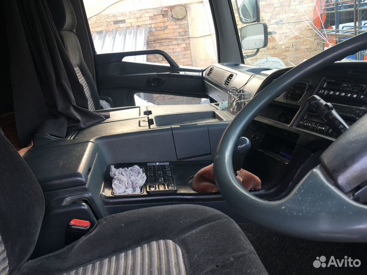 Mitsubishi Fuso Super Great, 1998