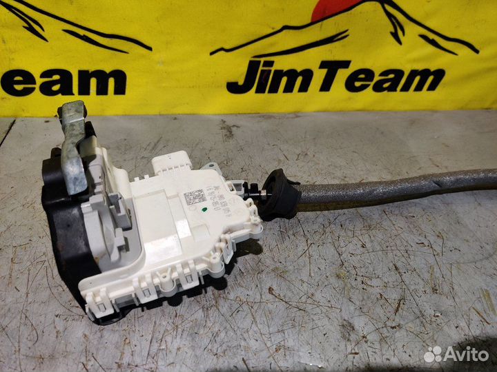 Замок двери задний левый Audi Q3 8U culb 2.0 2016