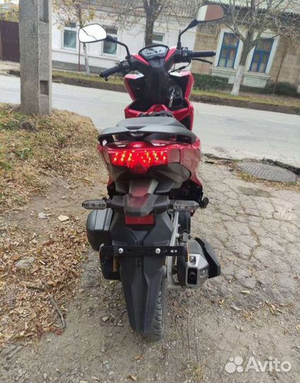 Хонда Click байк мотоцикл скутер