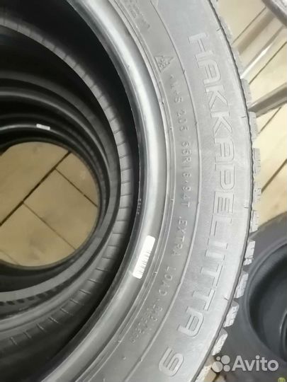 Nokian Tyres Hakkapeliitta 9 205/55 R16 94T