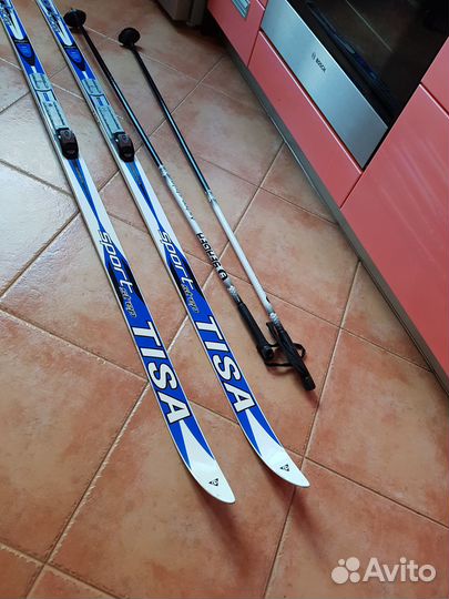 Лыжи беговые с ботинками 45 размер