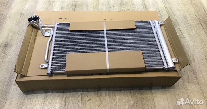Радиатор кондиционера Skoda Fabia 2