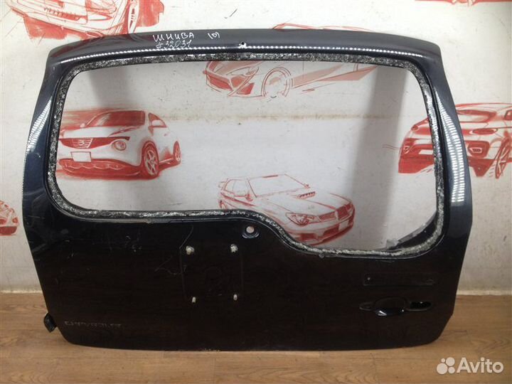 Дверь багажника Chevrolet Niva