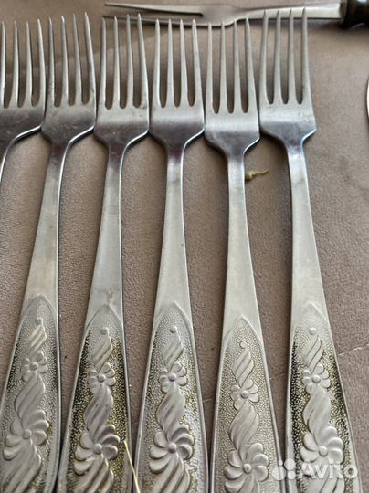 Набор вилок и ножей СССР, сервировочные прибрры