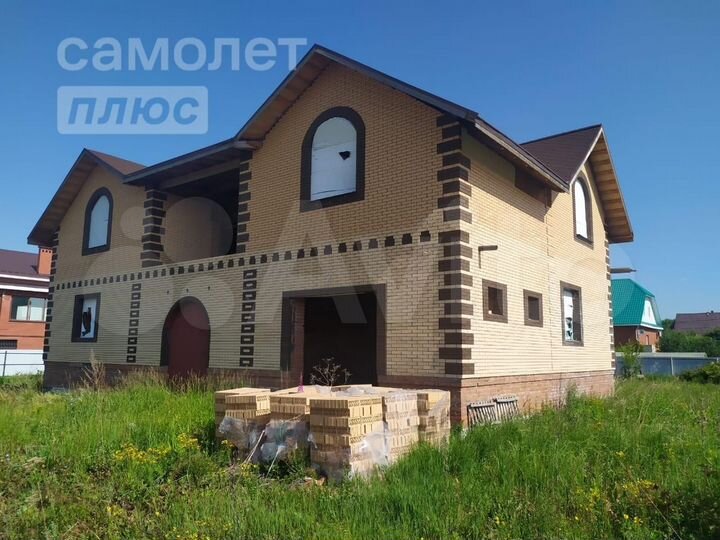 Дом 171,1 м² на участке 15 сот.