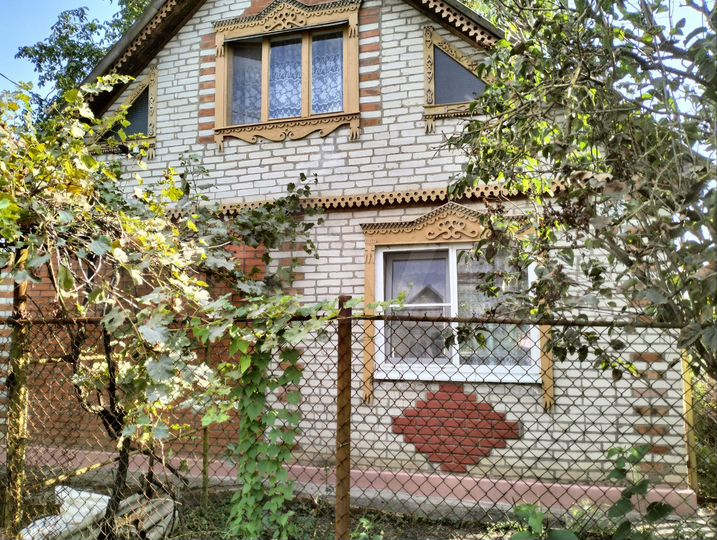 Дом 50 м² на участке 6 сот.