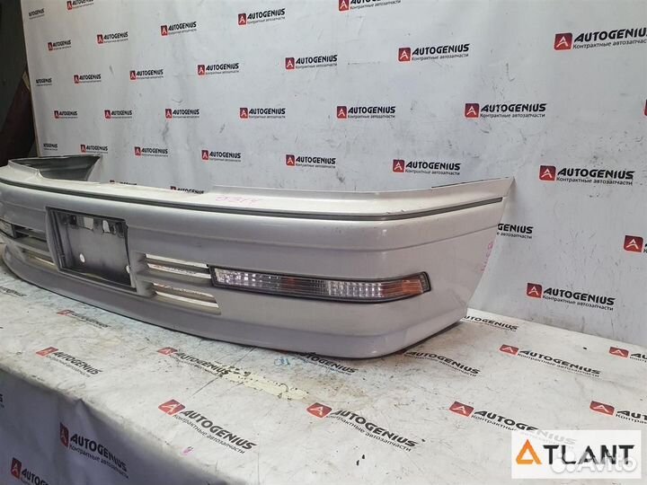 Бампер передний toyota crown