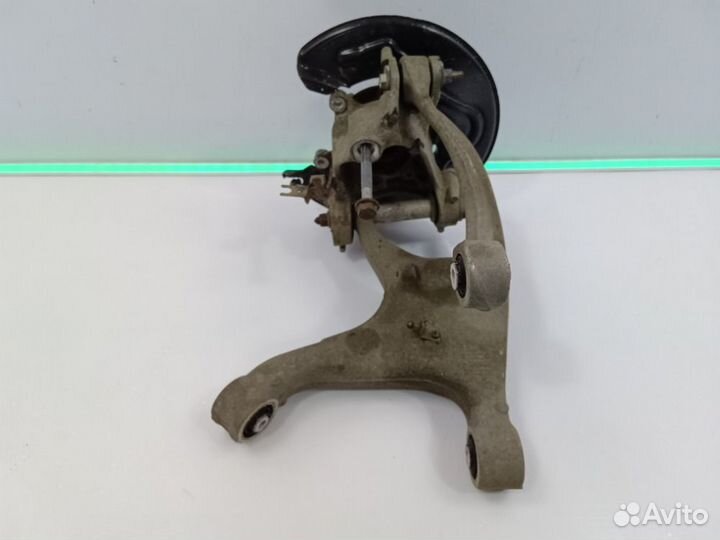 Кулак задний правый в Сборе Audi A8 2010-2017