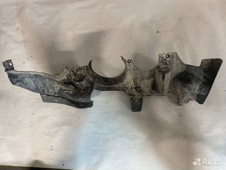 Пыльник рулевой рейки левый верхний BMW X5 E53