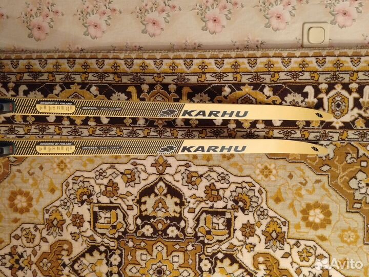 Лыжи и лыжные палки