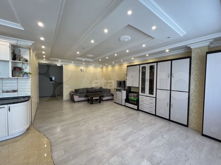 3-к. квартира, 86,8 м², 6/10 эт.