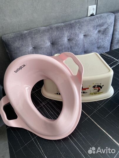 Сидушка на унитаз с подставкой