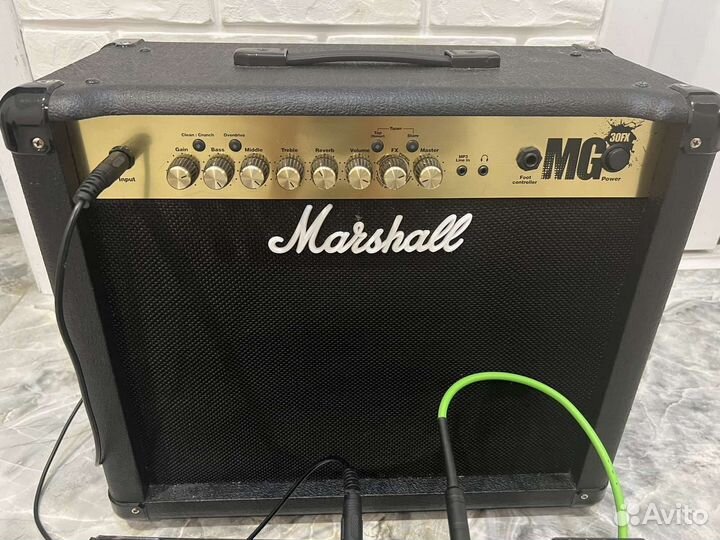 Комплект Гитарный усилитель и гитарный процессор