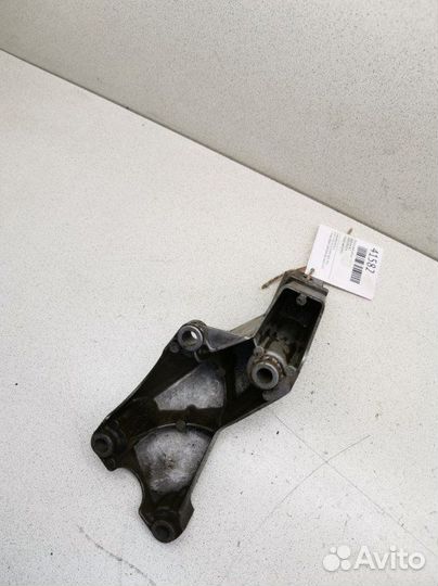 Опора двигателя Audi A4 ALT