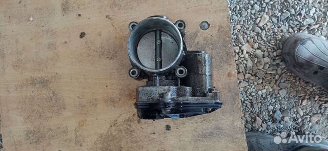 Дросельная заслонка на двигатель 4216
