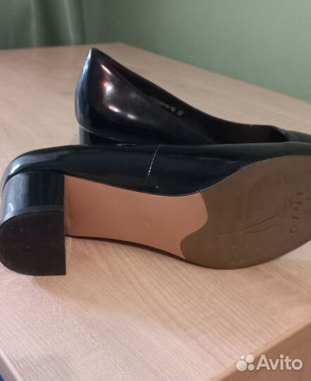 Продам туфли