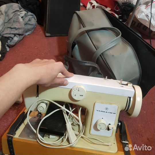 Швейная машинка