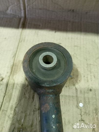 Тяга задняя продольная задняя правая Toyota Land